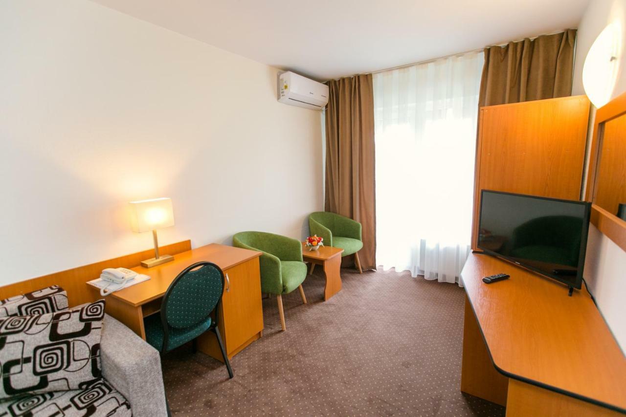 Hotel Poienita Băile Felix Εξωτερικό φωτογραφία