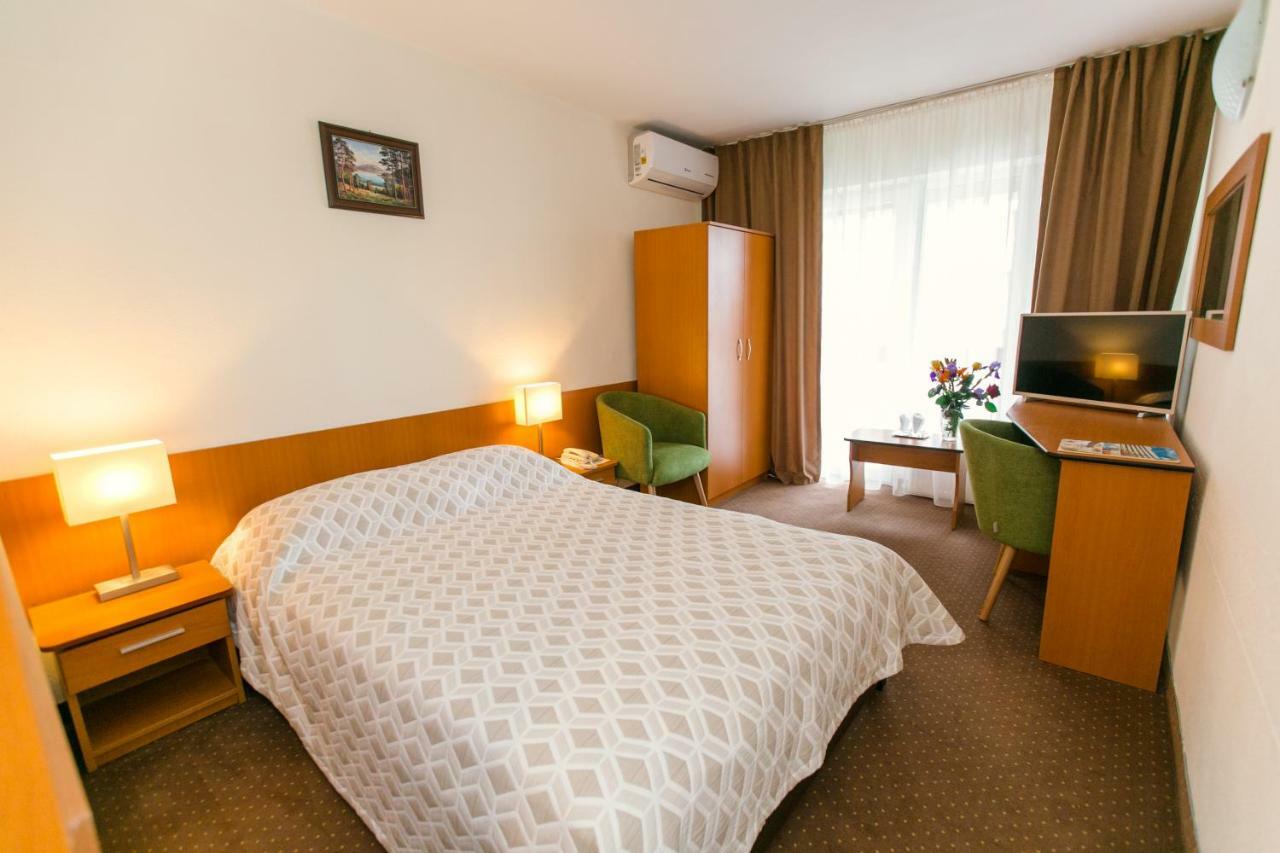 Hotel Poienita Băile Felix Εξωτερικό φωτογραφία